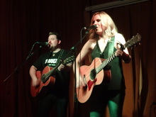 SaraBeth Swagerty & Glen Mitchell / Toria Lynn on Aug 22, 2015 [170-small]