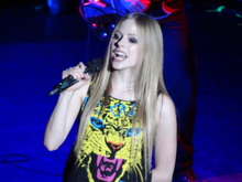 Avril Lavigne / Lawson on Sep 23, 2011 [014-small]