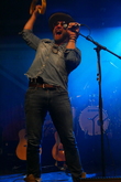 Drake White & The Big Fire on Mar 11, 2017 [113-small]