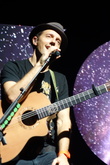 Jason Mraz on Jan 28, 2014 [215-small]