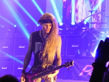 Steel Panther / Falling Red on Nov 10, 2012 [560-small]
