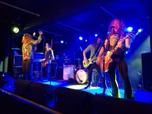 The Kentucky Headhunters / Bad Touch on Oct 8, 2017 [746-small]