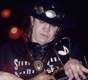 The Moody Blues / Stevie Ray Vaughan on Oct 22, 1983 [327-small]