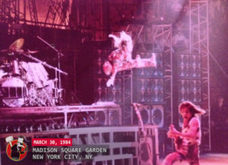 Van Halen / Autograph on Mar 30, 1984 [358-small]