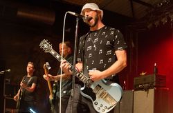 Fatoni / Beatsteaks on Oct 20, 2017 [960-small]