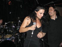 Lacuna Coil on Sep 30, 2003 [676-small]