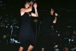Lacuna Coil on Sep 30, 2003 [689-small]
