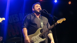 King King on Sep 28, 2019 [253-small]