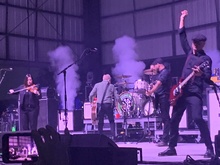 Social Distortion / Flogging Molly / The Devil Makes Three / Le Butcherettes on Aug 16, 2019 [412-small]