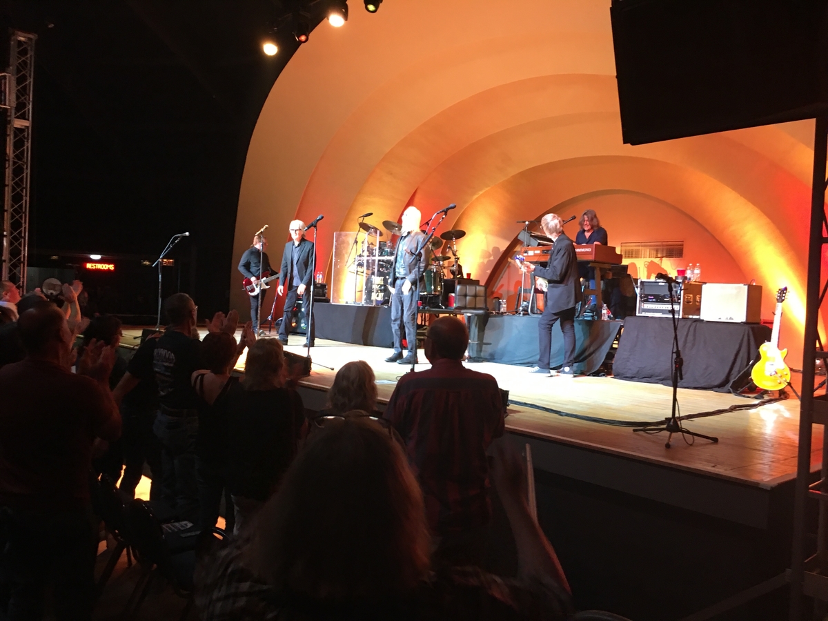 Aug 05, 2021 Three Dog Night at The Cotillion Wichita, Kansas, United