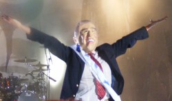 Alice Cooper on Sep 6, 2008 [412-small]