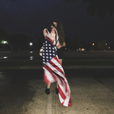 Lana Del Rey / Courtney Love on May 8, 2015 [147-small]