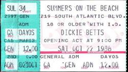 Dickie Betts on Oct 22, 1988 [298-small]