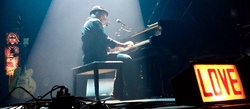 Neil Young / William Prince on Sep 30, 2018 [371-small]
