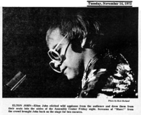 Elton John on Nov 10, 1972 [447-small]