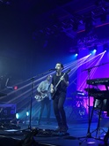 Charlotte Day Wilson / Local Natives on Oct 15, 2016 [679-small]