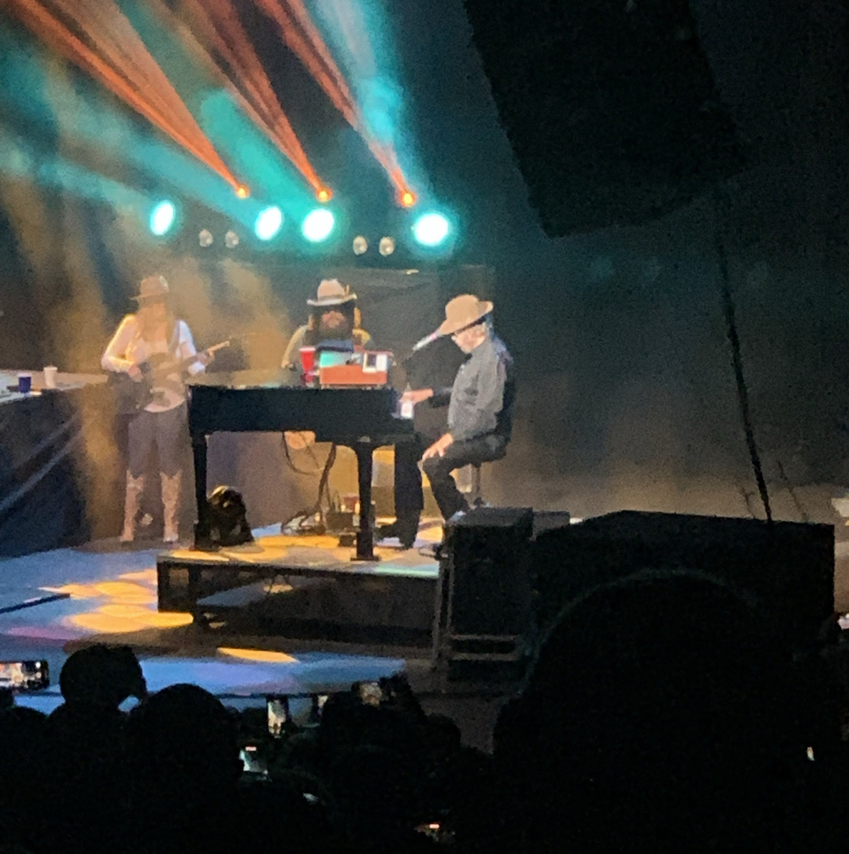 Hank Williams Jr Concert & Tour History (Updated for 2022) Concert