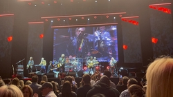 Daryl Hall & John Oates / Squeeze / KT Tunstall on Sep 24, 2021 [065-small]
