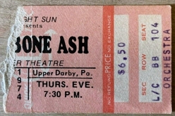 Wishbone Ash / Caravan on Nov 20, 1974 [475-small]