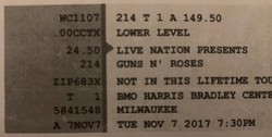 Guns N' Roses on Nov 7, 2017 [153-small]