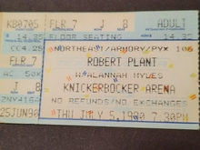 Robert Plant and Alannah Myles on Jul 6, 1990 [836-small]
