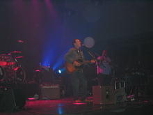 john hiatt on Oct 18, 2005 [512-small]