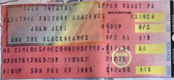 Joan Jett and the Blackhearts / The Ramones on Feb 17, 1985 [922-small]