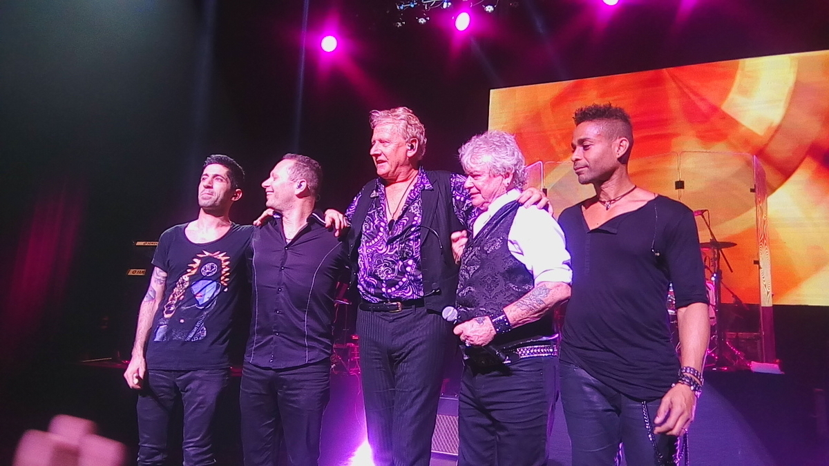 Air Supply Concert & Tour History (Updated for 2022 2023) Concert