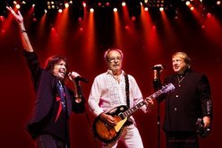 Foreigner on May 14, 2016 [356-small]