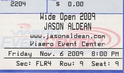 Jason Aldean / Love and Theft on Nov 6, 2009 [077-small]