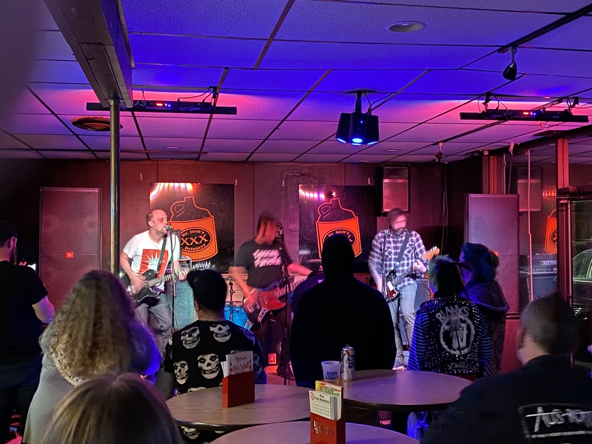 Arms Aloft Concert & Tour History (Updated for 2024) Concert Archives