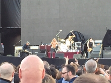 Royal Blood / Iggy Pop And The Stooges / Foo Fighters on Sep 6, 2015 [644-small]