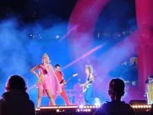 Katy Perry on Mar 8, 2020 [392-small]