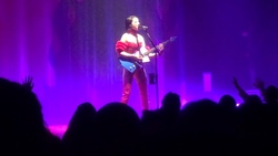 St. Vincent on Dec 2, 2017 [177-small]