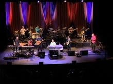 Brian Wilson / Al Jardine / Blondie Chaplin on Oct 20, 2021 [652-small]