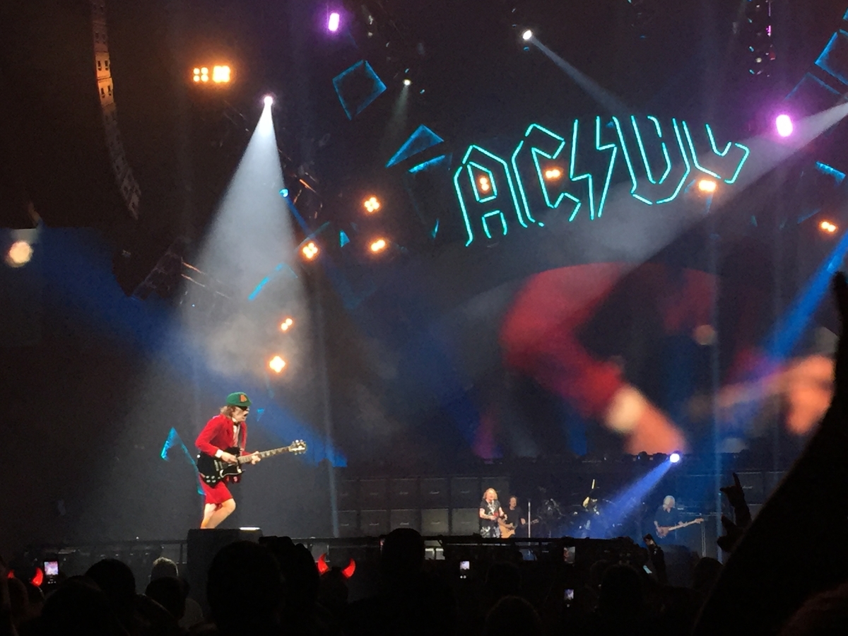 Axl Rose Concert & Tour History Concert Archives