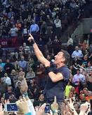 Bruce Springsteen and the E Street Band / Bruce Springsteen on Apr 12, 2016 [100-small]