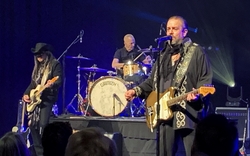 The Mavericks / Sweet Lizzy Project on Jan 14, 2022 [812-small]
