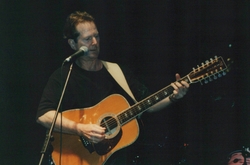 Roger Mcguinn on Jun 30, 2000 [292-small]
