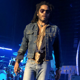 Lenny Kravitz on Sep 21, 2019 [613-small]