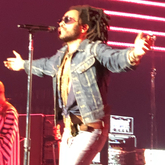 Lenny Kravitz on Sep 21, 2019 [619-small]