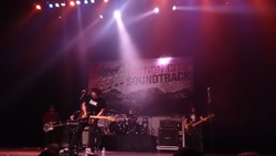 Motion City Soundtrack / William Beckett / Brick + Mortar on Feb 25, 2015 [885-small]