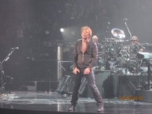 Bon Jovi on Mar 2, 2010 [912-small]