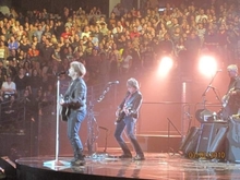 Bon Jovi on Mar 2, 2010 [915-small]