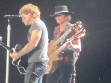 Bon Jovi on Mar 2, 2010 [917-small]