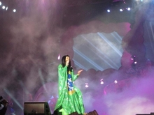 Katy Perry on Sep 25, 2011 [076-small]
