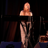Bernard Butler / Jodie Nicholson / James Leonard Hewitson on Jan 21, 2022 [124-small]