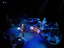 Elvis Costello on Jun 3, 2005 [824-small]