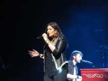 Lady A (fka Lady Antebellum) / Kacey Musgraves on Jul 10, 2012 [859-small]