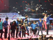 Glee Cast on Jul 2, 2011 [988-small]